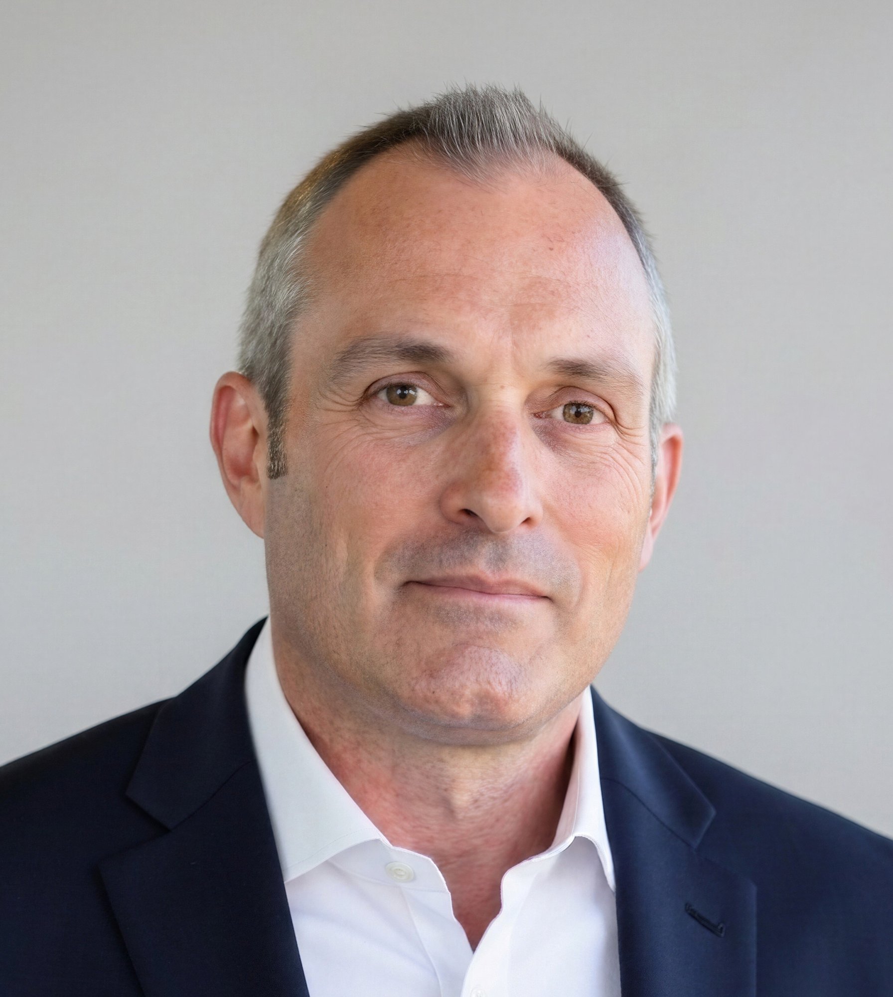 Dan 2026 Headshot - Copy-1